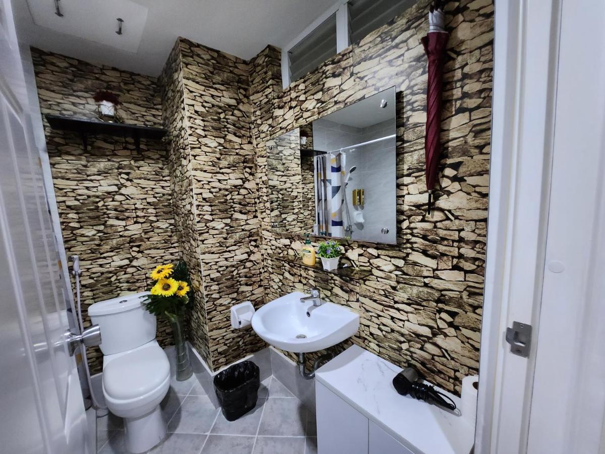 Condo Azur Suites: Stylish Airport Retreat with Netflix and Luxe Pool Lapu-Lapu City Exterior photo